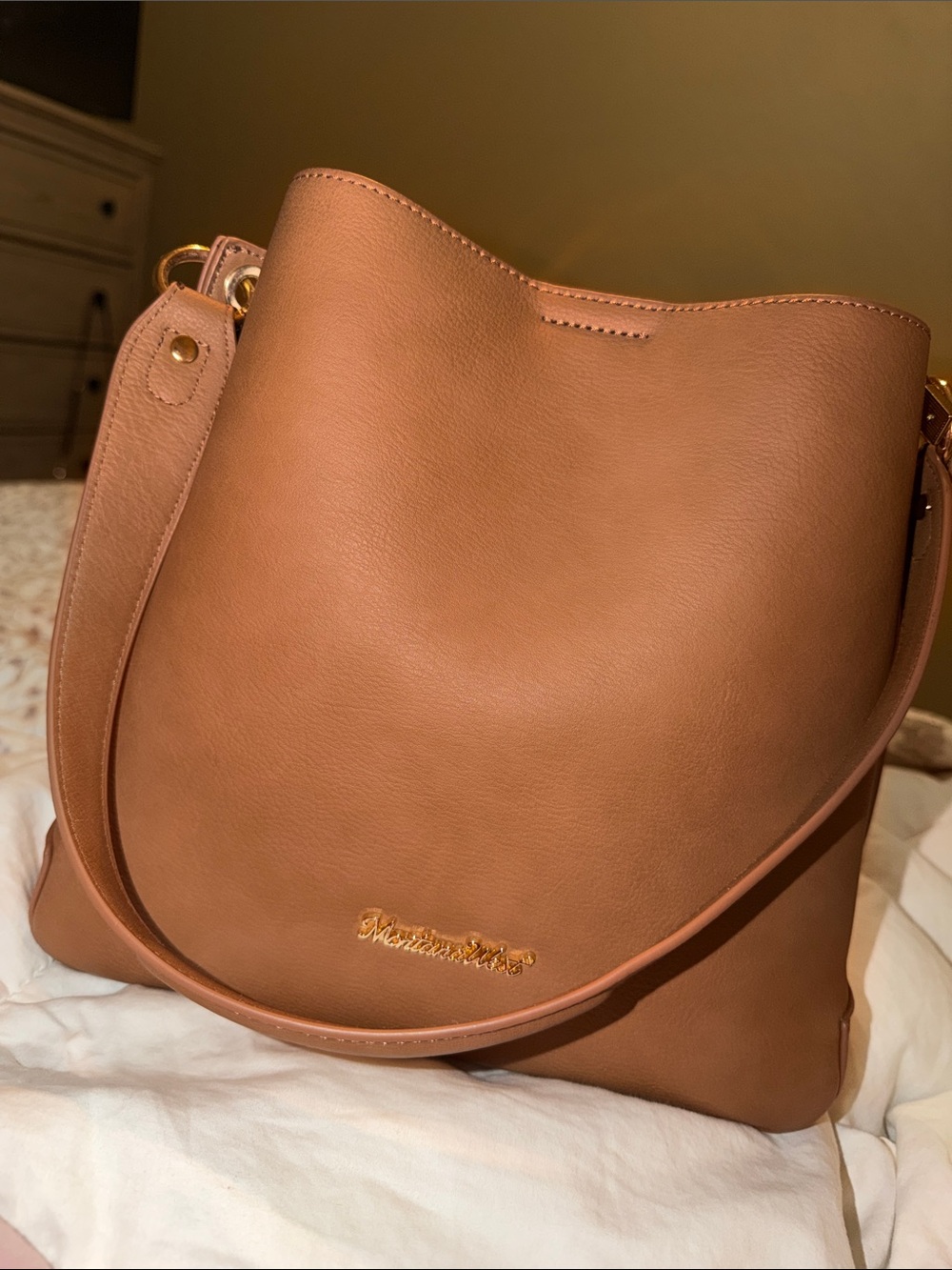 Montana West bucket bag.